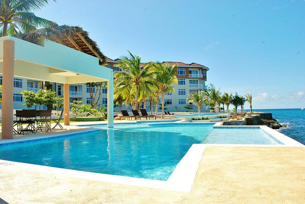 Whispering Seas Jamaica Apartment Ocho Rios Exterior photo